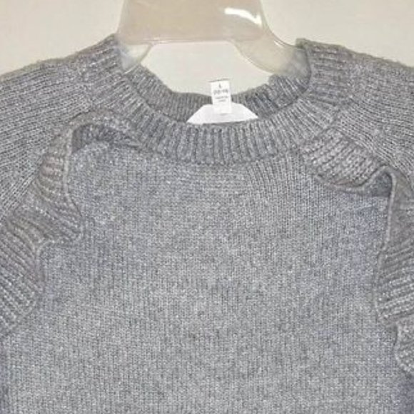 Time And Tru womens ruffle sweater gray L (12-14) Metallic Knit W-335 - Picture 3 of 5